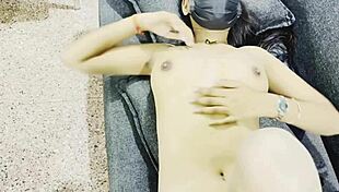 Indian model teen 18+ play solo amazing performance