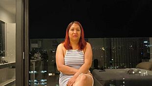 तो मंबानेग्रामएक्स इस सेक्सी इंटरव्यू में क्या कर रही?