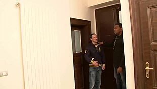 बीबीसी का शिकार करके वाइफ की चूत चाटने को