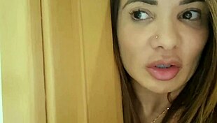 Peguei Meu Meio Primo Tomando Banho Com Big Clit E Monster Cock