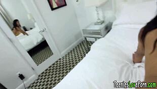 Latina teen receives creamy handjob and blowjob from amateur in high definition.