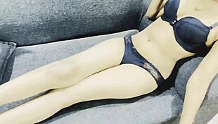 Indian model teen 18+ play solo amazing performance