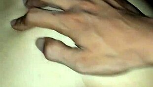 Vietnamese girlfriend gets bent over for doggystyle