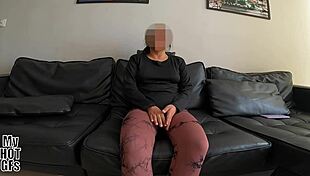 Young girl wants to try her first porn video