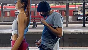 Casal's Bold Public Sex at Train Terminal