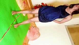 Beautiful desi stepsister gets fucked and cum in pussy