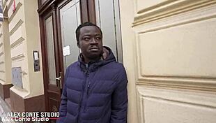 Daniela Ortiz Rides Freddy Gong!