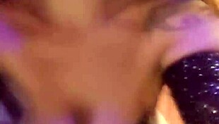 Come See My Pussy Winking For You!