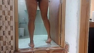 Colombian Milf Boldly Masturbates