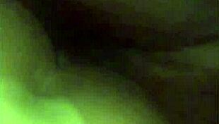 Lene Deu A Buceta Na Praça Para Estranhos E Deixou Gozar Dentro