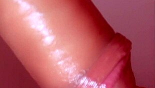 जापानी वाइफ ने मोटे लंड से चीटिंग क्लोजअप ब्लोजॉब