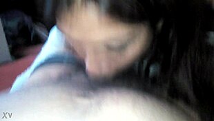 I'm staying at the motel with a skinny girl