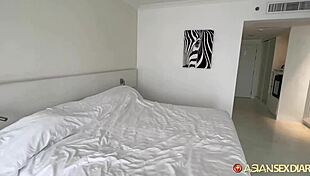 Cute Pinay Pussy Stuffed By Foreign Cock