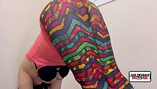 Fodendo Aluna Rabuda Na Academia Fazendo Bike De Calcinha Fio Dental No Meio Cu