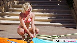 hidden cam catches babes eliza jane and tara ashley slipping into anal