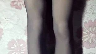 Crossdresser Jerks Off In Black Pantyhose And Short Jeans