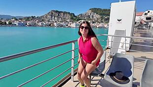 i can’t believe stepmom flashed in public. memories of our holiday together flood back.