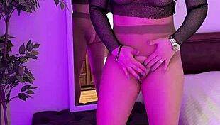 Hot Milf Tears Her Tights With Passion