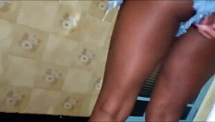 did my stepdaughter come to show off her little ass in shorts?