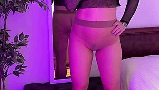 Hot Milf Tears Her Tights With Passion