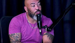 the narcissistic indigenous mom spread her cosplay photos and wanted to record with sister