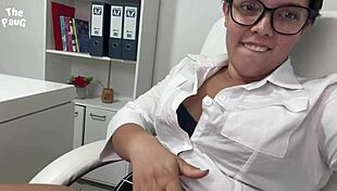 Secretary Caught And Fucked By Boss To Avoid Firing