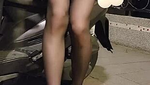 Watch! Shemale Ting Xuan Plays With Love Egg Outdoors In Office Suit!