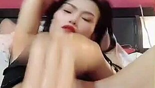 Thaitwentybabe Fingers Wet Pussy After Doing Fingernails