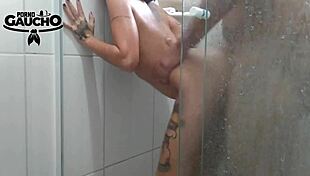 SEX in the SHOWER with the carioca
