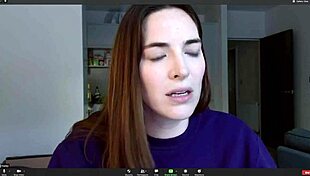 brunette jaka enjoys casual anal sex with assfucking