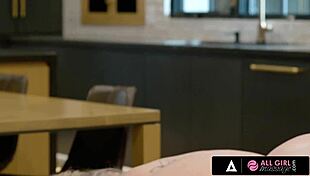 All girl massage turns into scissoring and pussy licking with French subtitles