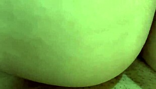 beautiful 18-year-old girl loves sucking big cock passionately