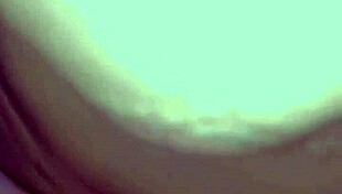 Hey, pinay hot gets fucked by baguettez in this amateur couple scene 😏