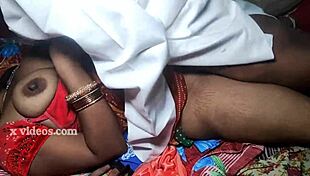 Young 18+ desi indian bb shaved pussy homemade fucking with hindi voice