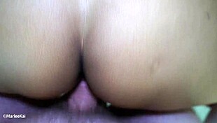 beautiful thai girlfriend sucks and fucks 😍