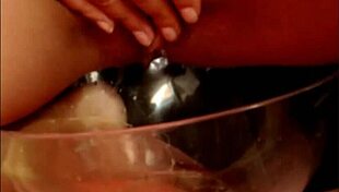 i pee on webcam outdoors for everyone to see