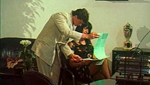 Venere Bianca Rides And Gets Cunilingus As Slutty Career Woman In Stockings