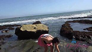 Oh Wow Cruising On The Coast With Super Cute Brianna Arson And Getting Head Out In Public Pov!