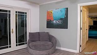 विक्टोरिया केक्स और पिंकी की हार्ड FFM थ्रीसम चुदाई