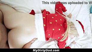 I deepthroated my stepdad's big dick for christmas gifts