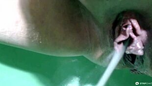 watch this russian milf squirt and piss?