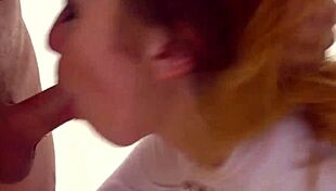 मुझे पसंद ये पेटाइट 18+ एमेच्योर रफ पिकअप में गैगिंग डीपथ्रोट