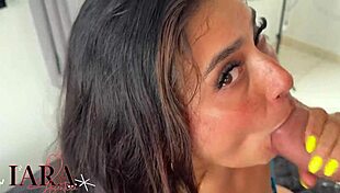 Curvy latina returns to shein order to bend over and give her ass to the postman