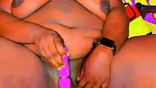 Shaved Pussy Lesbian Action Update!