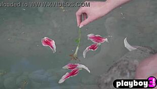 Exposed Big Ass Blonde Teen Braylin Bailey Poses Naked Outdoors! What A Sexy Body!