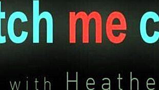 solo teen uses vibrator on wet pussy