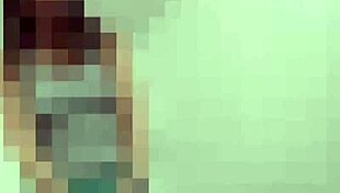 i will assist with gentle pegging.