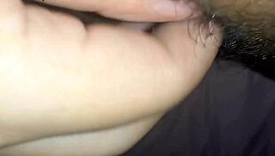 look at that wet big latina pussy!