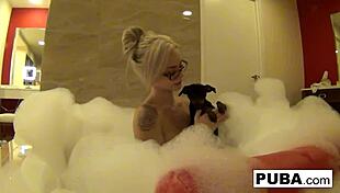 Elsa Jean SHOWS OFF her hotel room and her PUSSY in solo masturbation session