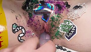 i'm masturbating to beetlejuice and having hot sex, oh yeah